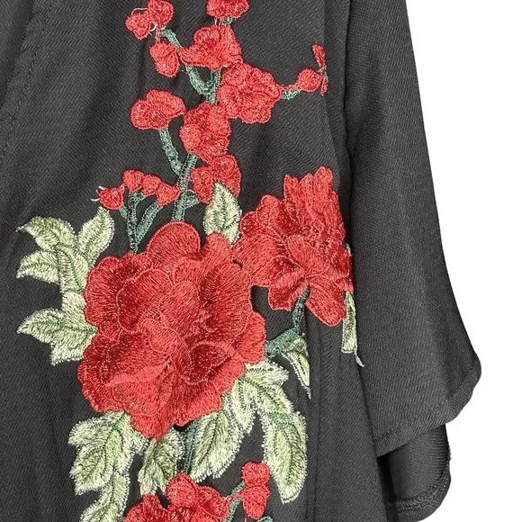 EUC Boohoo Plus Black Romper with Embroidered Roses - Sz. 16 - Picture 5 of 8